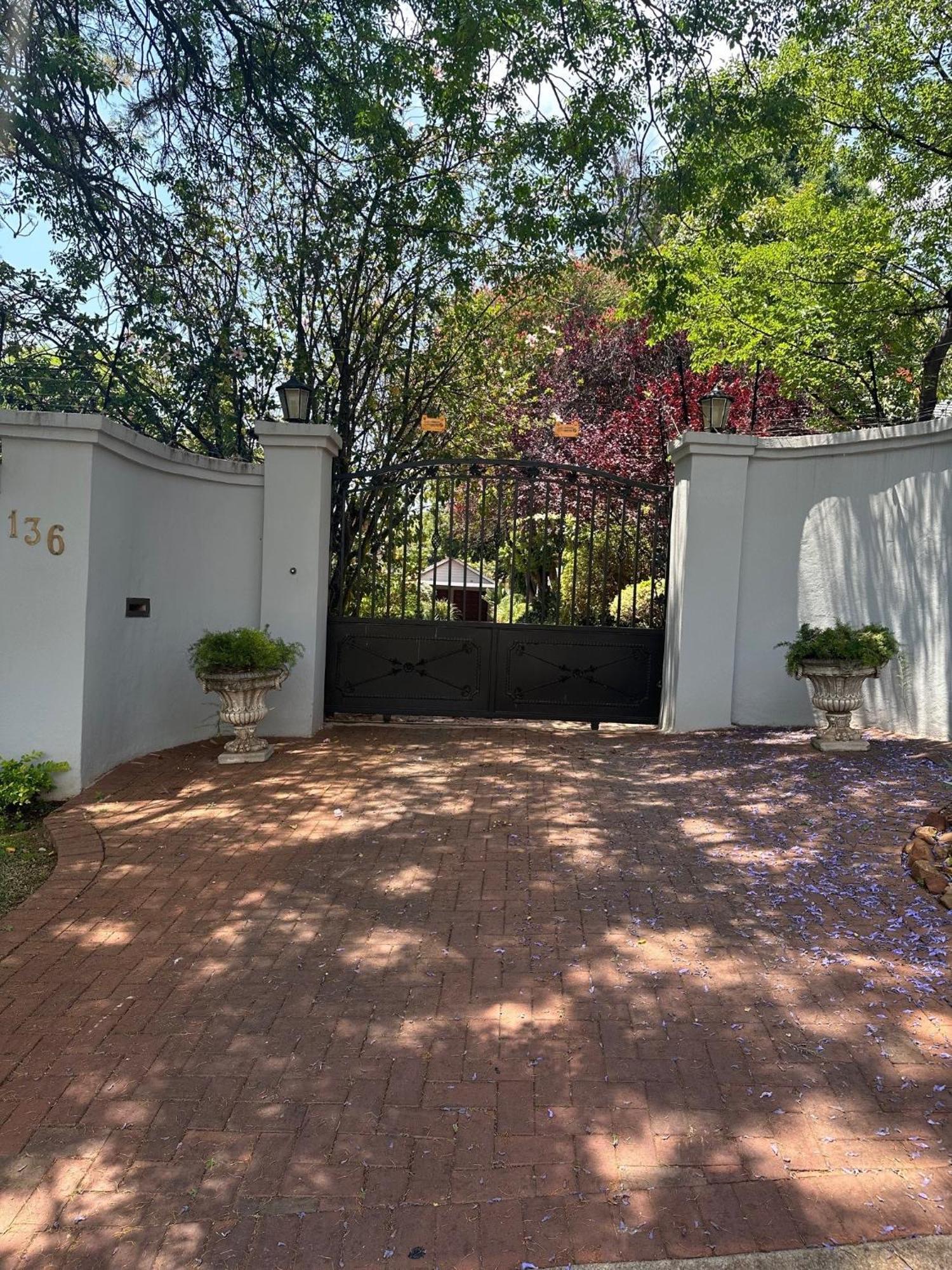 Bagley Terrace 136 Cottage Johannesburg Exterior photo